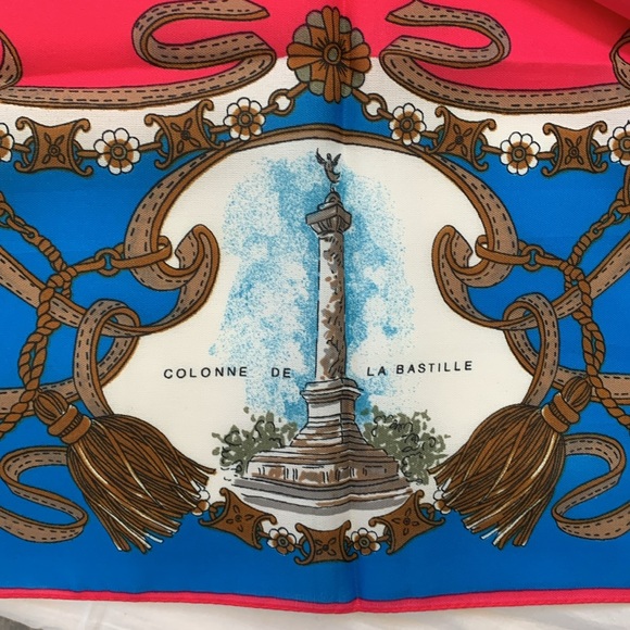 NEW!!! Square Woman Scarf of Paris Scenery - Picture 6 of 11